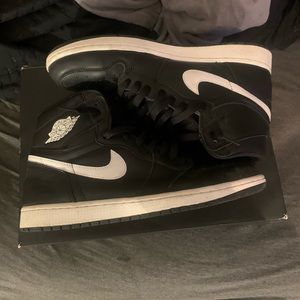 Yin Yang jordan 1s